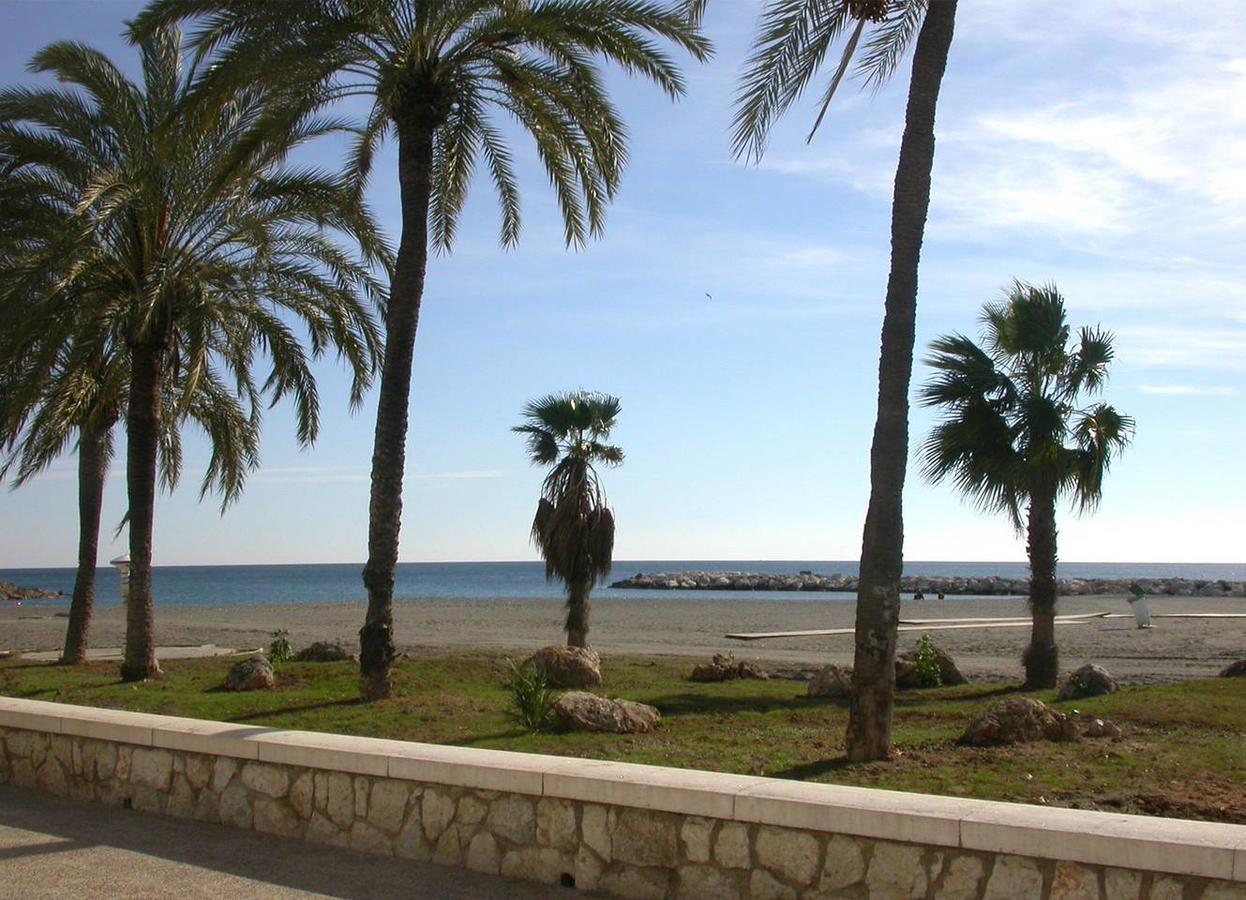Pedregalejo, casita cerca del mar Apartamento Málaga Exterior foto